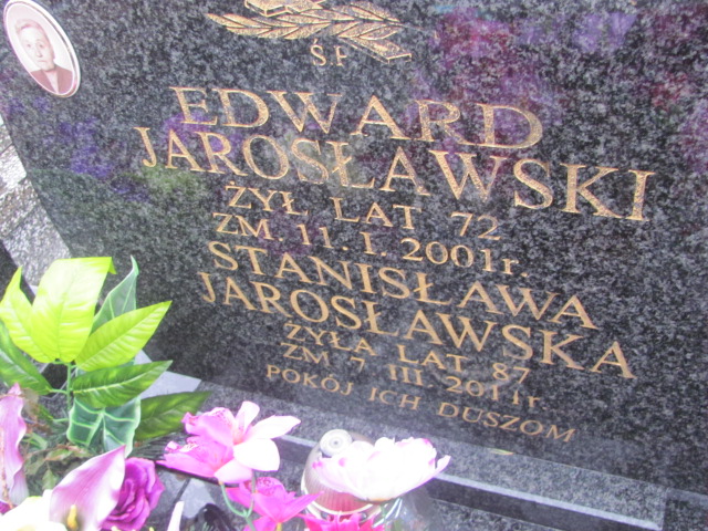 Edward Jarosławski 1928 Pilawa - Grobonet - Wyszukiwarka osób pochowanych